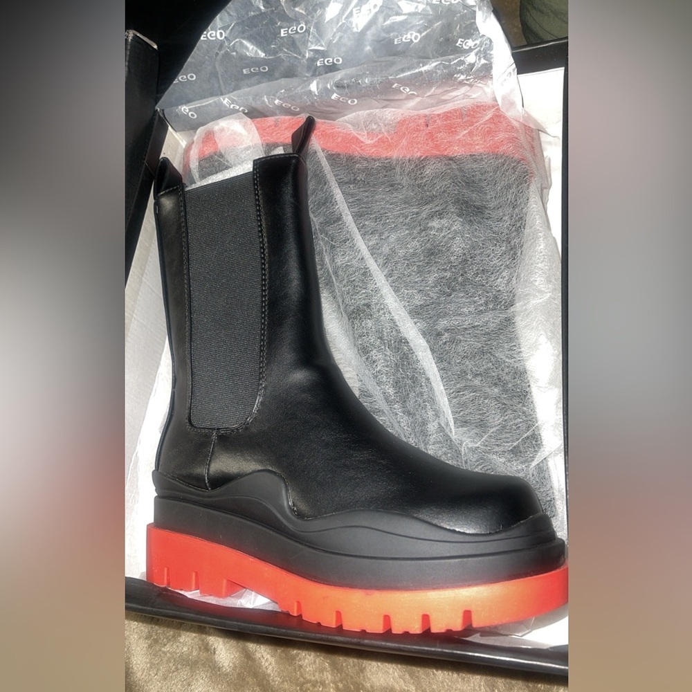 Chelsea boots
